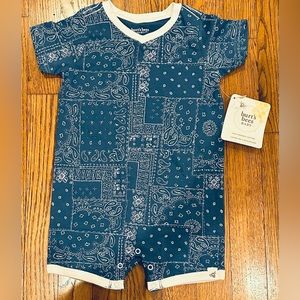 NWT Burt’s Bees Baby Romper. Size 18 mos.